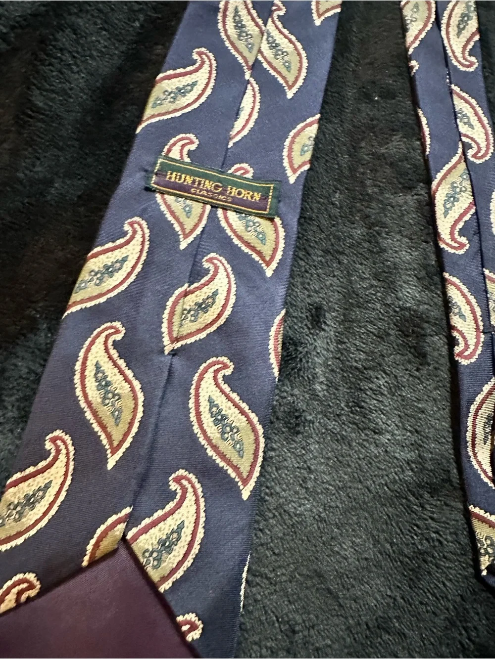 Hunting Horn Classics Navy Paisley Silk Tie Vintage Men’s Necktie Blue Gold